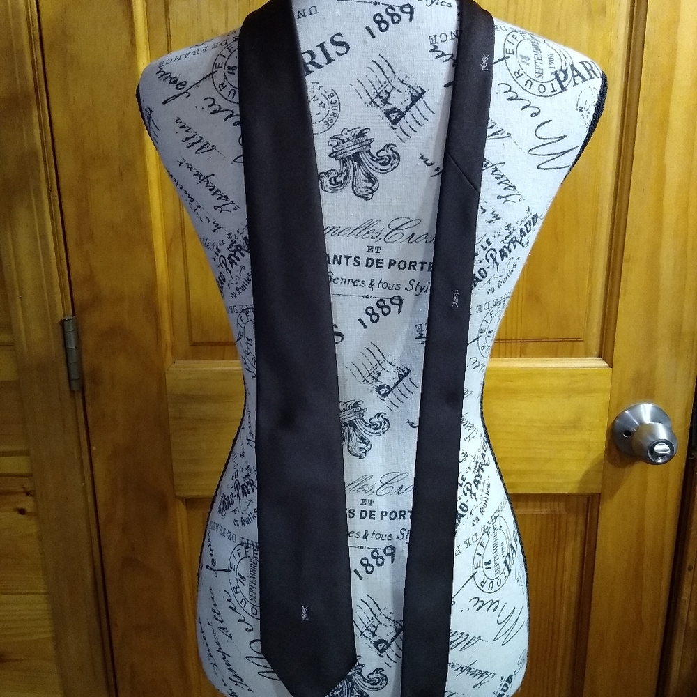 Yves Saint Laurent Tie